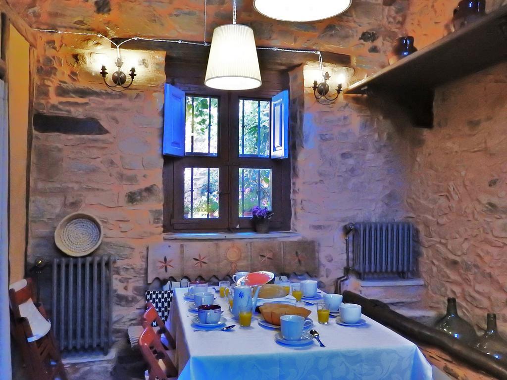 La Casa De Murias Murias de Rechivaldo Номер фото